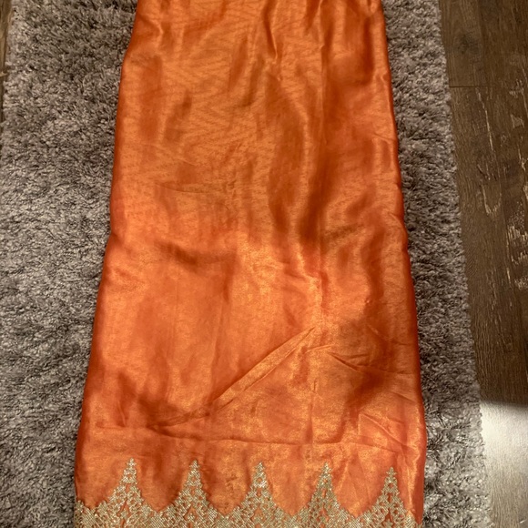 Saree - Picture 2 of 5